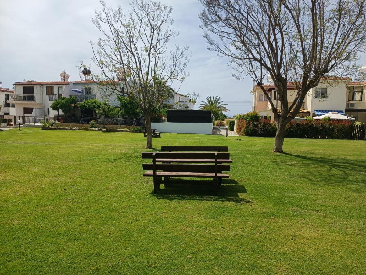 Eros Maisonette In Latchi Area Just 700 Meters Or One-Minute Drive From Polis Municipal Beach מראה חיצוני תמונה